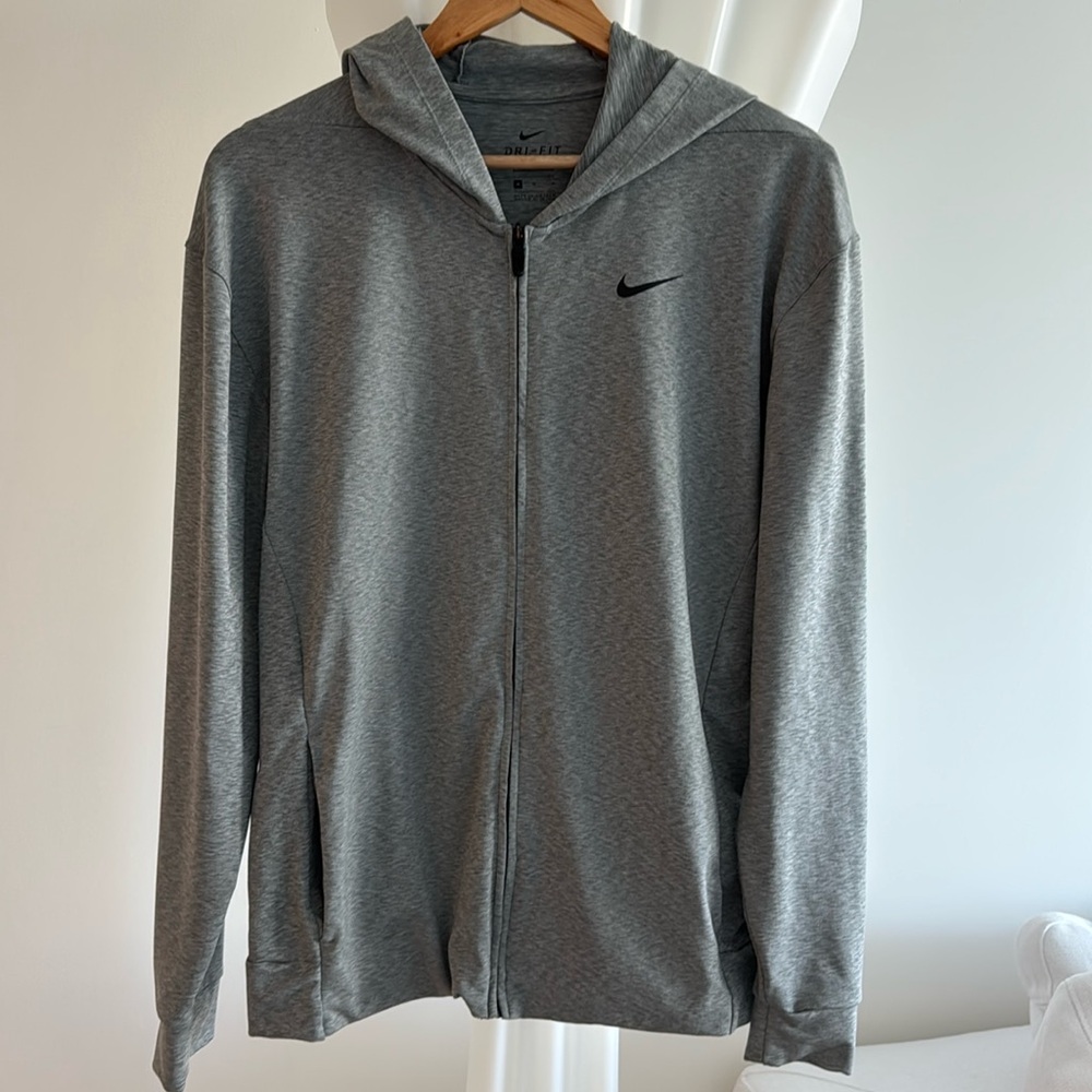 New Nike Dri Fit hoodie